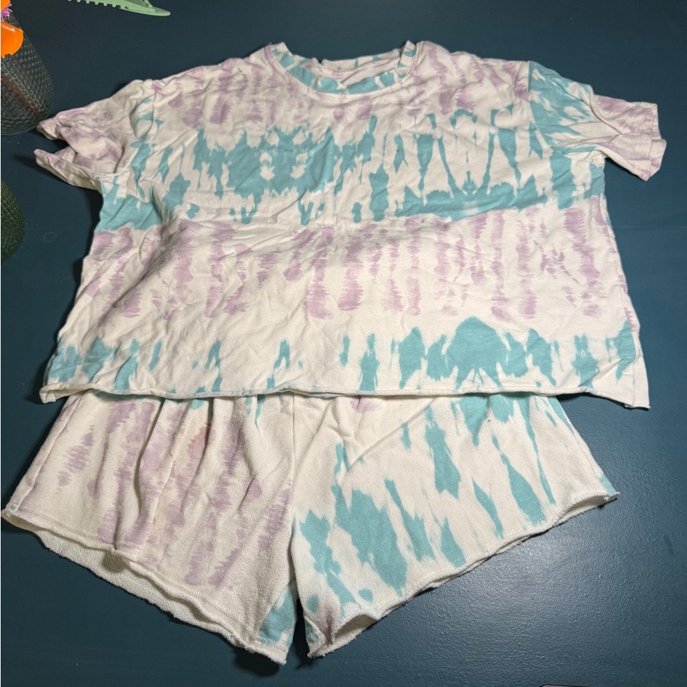 Girls Tie-Dye Lounge Set in Blue and Purple